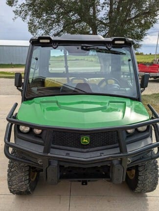 2021 John Deere XUV 835M Equipment Image0