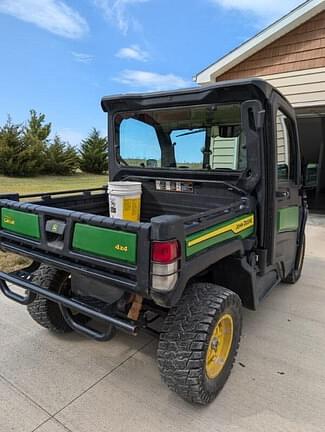 Image of John Deere XUV 835M equipment image 3