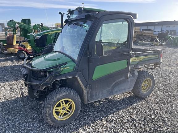 Image of John Deere XUV 835M Primary image