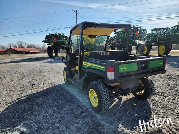 Image of John Deere XUV 835M equipment image 2