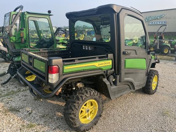 Image of John Deere XUV 835M equipment image 2