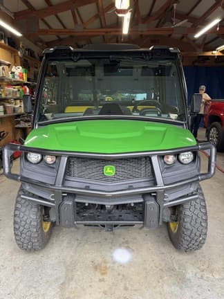 Image of John Deere XUV 835M equipment image 3