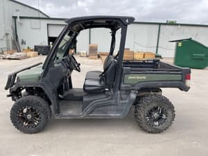 2021 John Deere XUV 835M Image