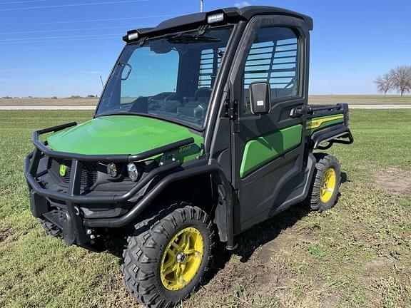 Image of John Deere XUV 835M equipment image 3