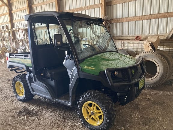 Main image John Deere XUV 835M