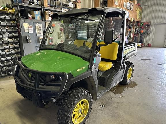 Image of John Deere XUV 835M Primary image