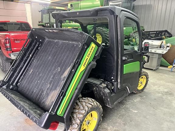 Image of John Deere XUV 835M equipment image 3