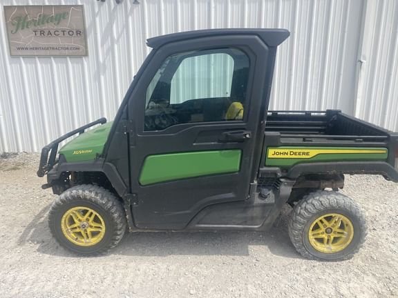 2021 John Deere XUV 835M Equipment Image0