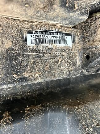 Image of John Deere XUV 835M equipment image 3