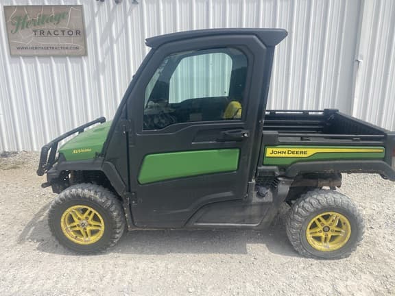 Image of John Deere XUV 835M Primary image