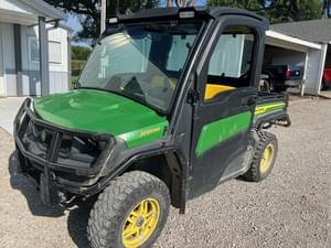 2021 John Deere XUV 835M Image
