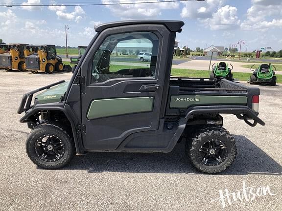 Image of John Deere XUV 835M equipment image 4