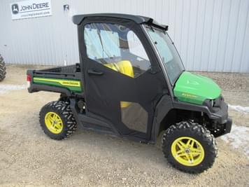 Main image John Deere XUV 835M