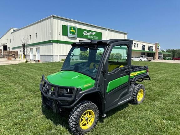Image of John Deere XUV 835M Primary image