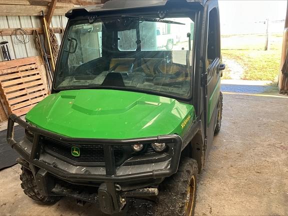 Image of John Deere XUV 835M equipment image 1