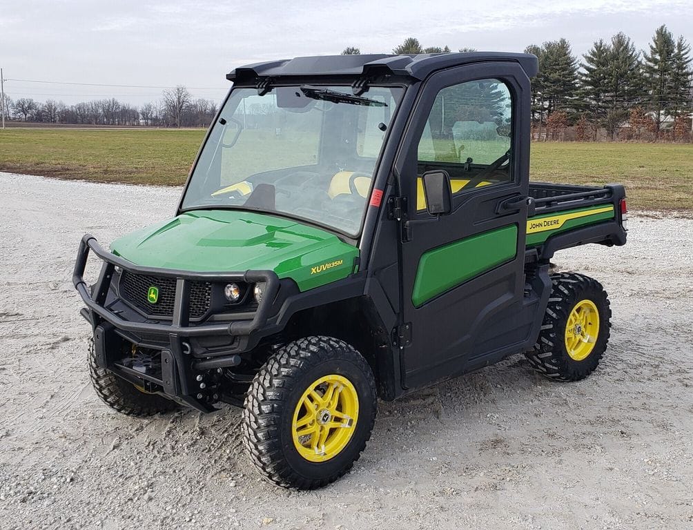 Main image John Deere XUV 835M