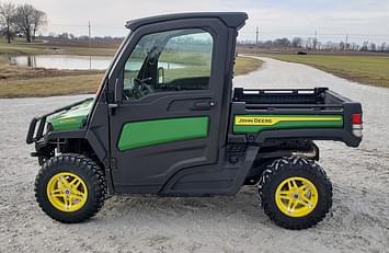 Main image John Deere XUV 835M 1