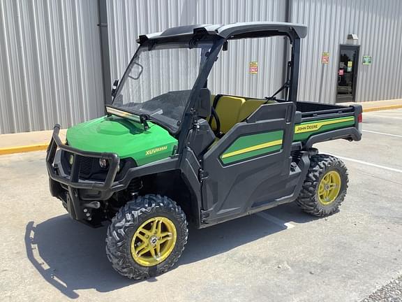 Image of John Deere XUV 835M equipment image 2