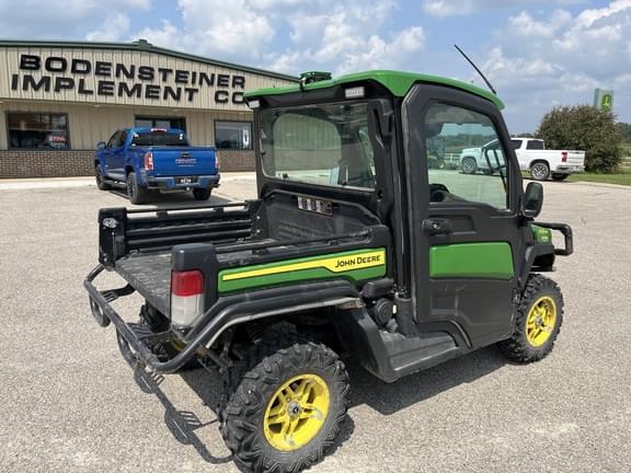 Image of John Deere XUV 835R equipment image 4