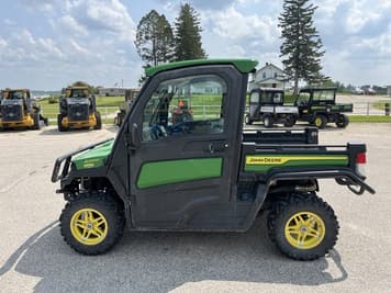 Main image John Deere XUV 835R