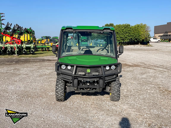 Image of John Deere XUV 835R equipment image 1