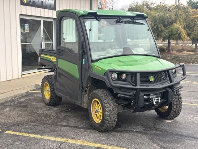 Image of John Deere XUV 835R equipment image 3