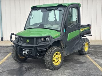 Main image John Deere XUV 835R