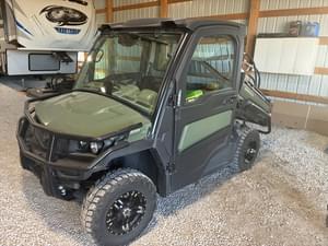 2021 John Deere XUV 835R Image
