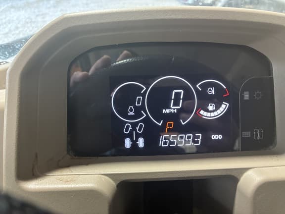 Image of John Deere XUV 835R equipment image 3