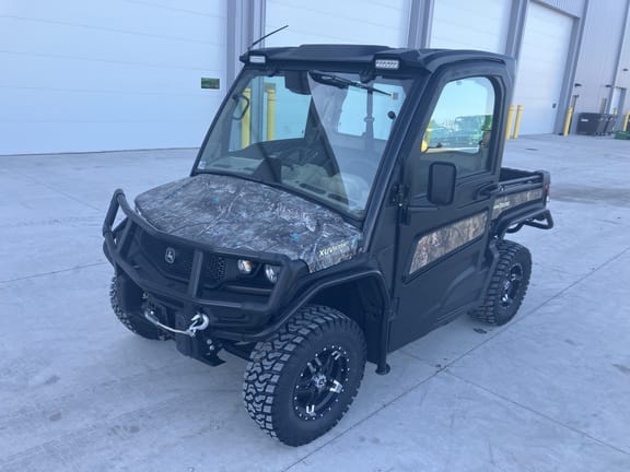 Main image John Deere XUV 835R