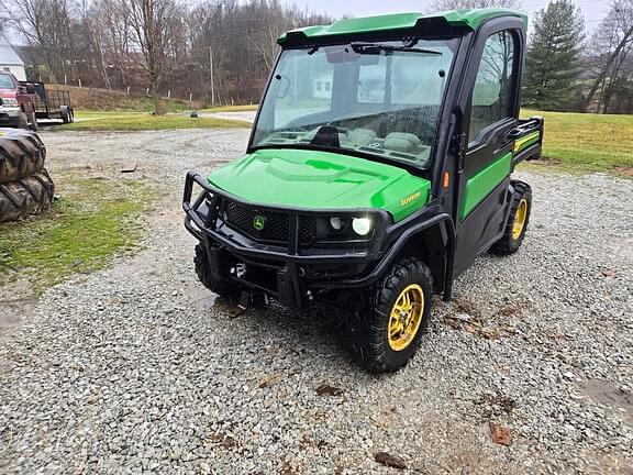 Image of John Deere XUV 835R Primary image