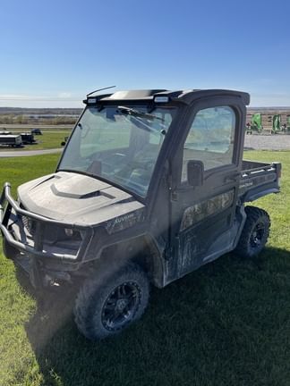 Main image John Deere XUV 835R