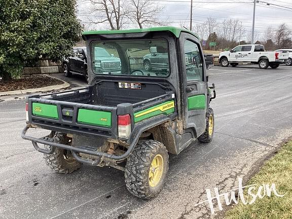 Image of John Deere XUV 835R equipment image 3