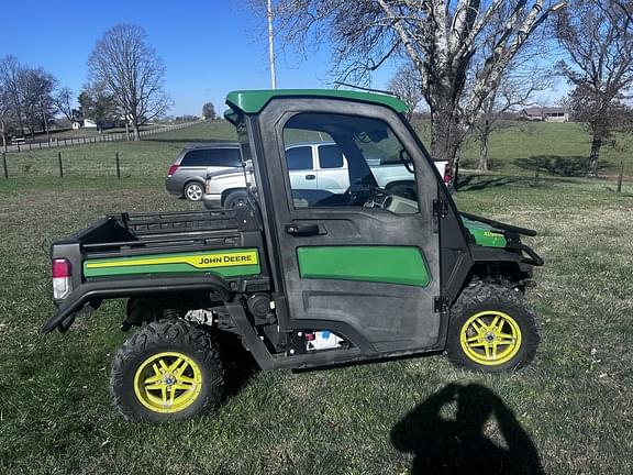 Image of John Deere XUV 835R Primary image