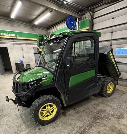 Image of John Deere XUV 835R Primary Image