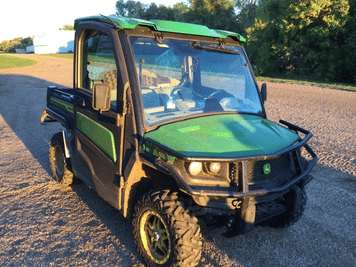 Main image John Deere XUV 835R