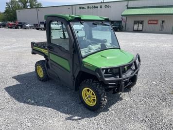Main image John Deere XUV 835R