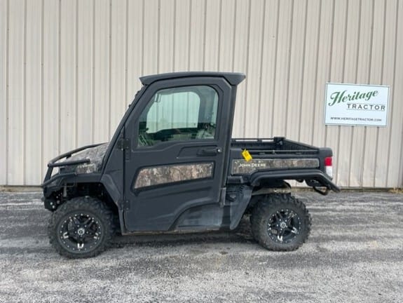Main image John Deere XUV 835R