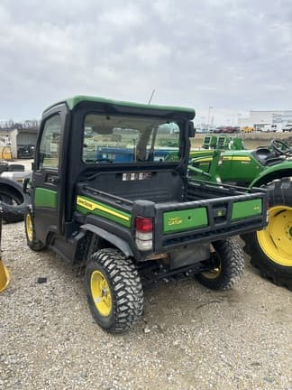 Image of John Deere XUV 835R equipment image 2