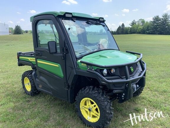 Main image John Deere XUV 835R