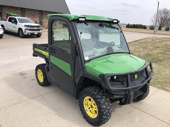 Image of John Deere XUV 835R equipment image 2