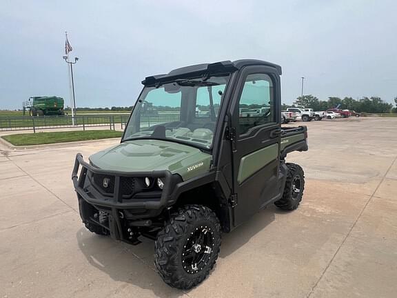 Image of John Deere XUV 835R Primary image
