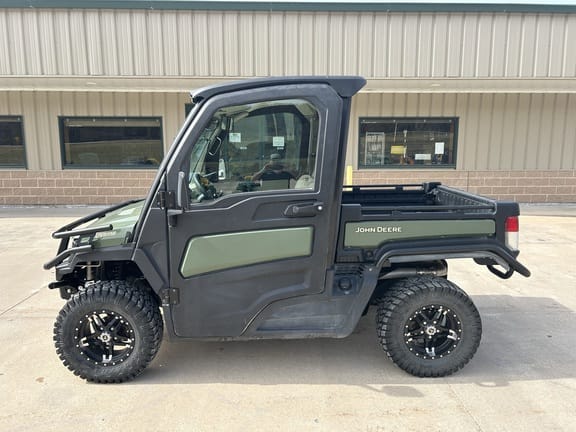 Main image John Deere XUV 835R