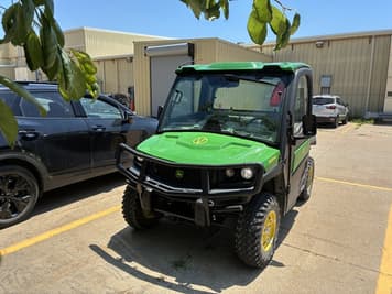 Main image John Deere XUV 835R
