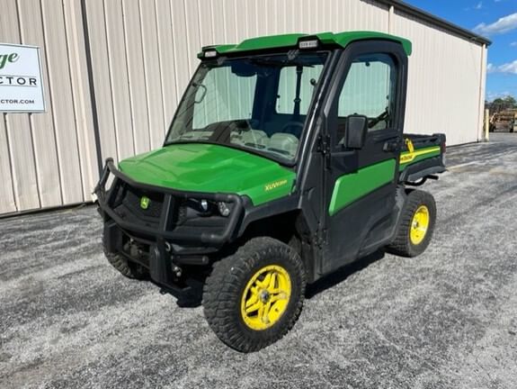 Main image John Deere XUV 835R