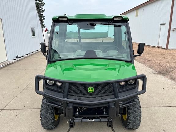 Image of John Deere XUV 835R equipment image 2