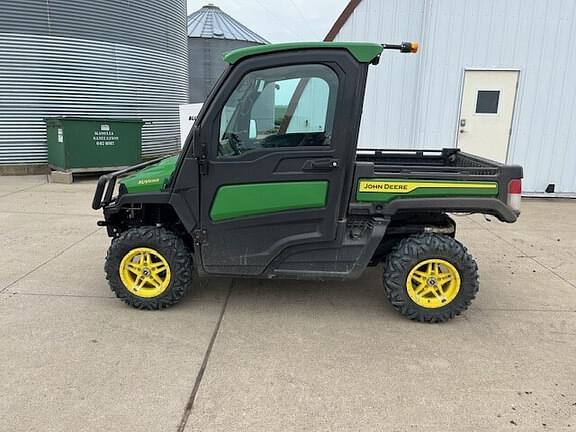 Image of John Deere XUV 835R equipment image 3