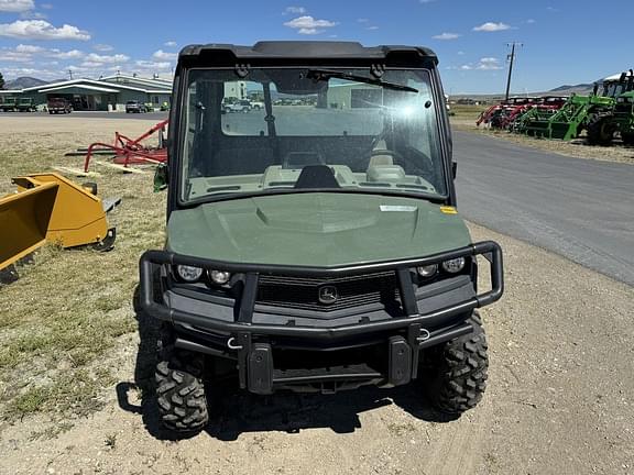 Image of John Deere XUV 835R equipment image 2