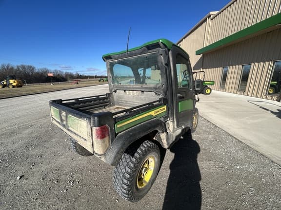 Image of John Deere XUV 835R equipment image 3