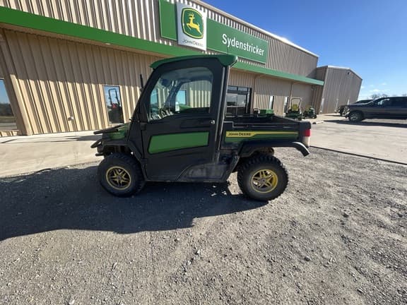 Image of John Deere XUV 835R equipment image 4